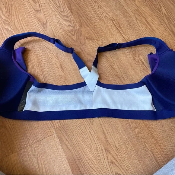 Victoria’s Secret Knockout Sports Bra - Picture 14 of 14